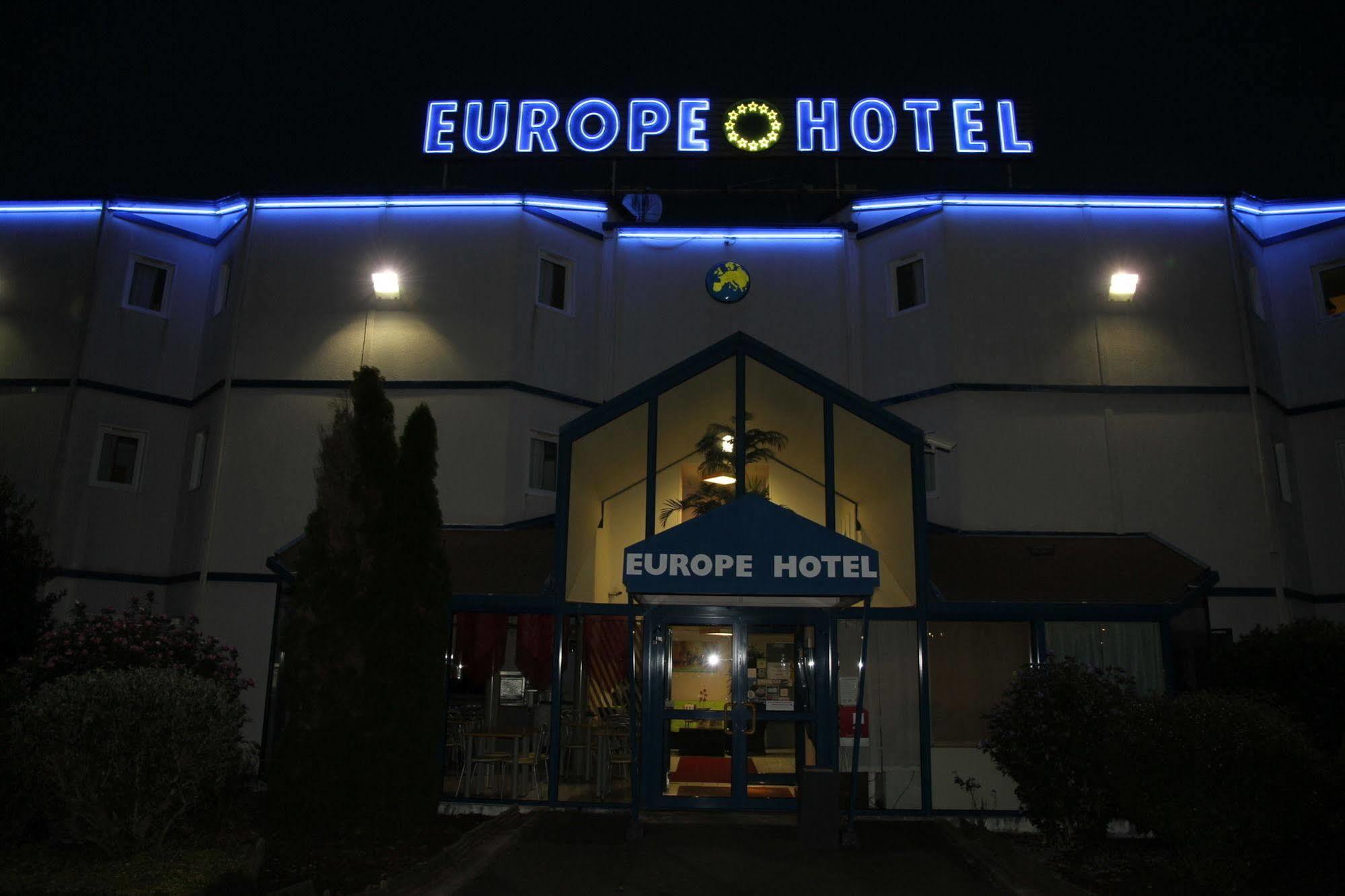 Europe Hotel วาเร็นน์ส วัวเซลส์ ภายนอก รูปภาพ