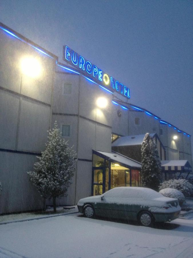 Europe Hotel วาเร็นน์ส วัวเซลส์ ภายนอก รูปภาพ